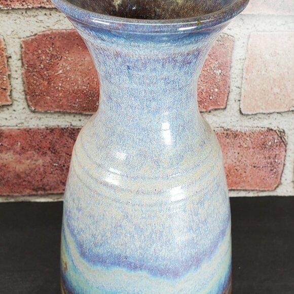 Vintage Red Duck Studio Signed Pottery Vase — Reactive Blue-Lavender Ombre Glaze - Picture 2 of 9
